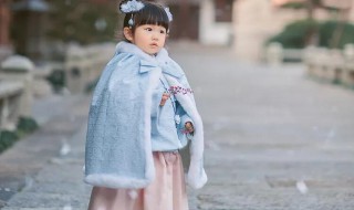 古代冬天穿的披风叫什么(古代冬天穿的披风叫什么名字)