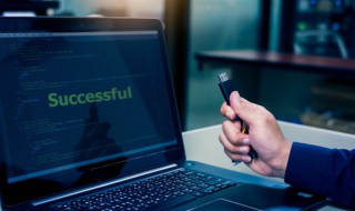 笔记本插上耳机还是外放怎么办（笔记本电脑如何连接蓝牙耳机）