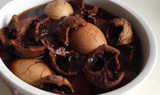 核桃枝梢煮鸡蛋的做法 核桃枝煮鸡蛋煮多久