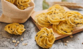 低脂低卡的红薯曲奇做法 红薯曲奇饼干的做法窍门