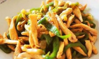 鸡丝炒辣椒窍门(鸡肉炒辣椒丝)