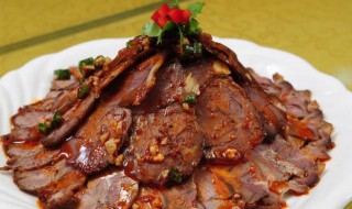 凉拌牛肉怎么做才好吃 凉拌牛肉的家常做法及配料