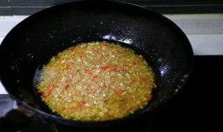 烤鱼用的蒜蓉酱怎么做 烤鱼用的蒜蓉酱怎么做好吃