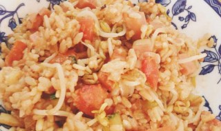 蟹排炒大米怎么做（蟹排炒大米怎么做才好吃）