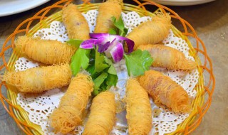 煎芋泥鱼肠 芋头煎鱼肠