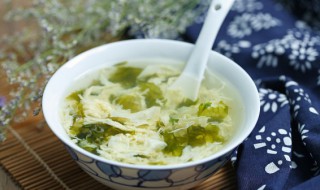 紫菜黄瓜汤怎么做（紫菜黄瓜汤怎么做视频）