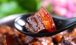 红烧肉卤鸡腿怎么做(红烧肉卤鸡腿怎么做视频)