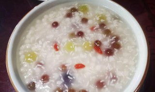 葡萄米酒（葡萄米酒夜光杯）