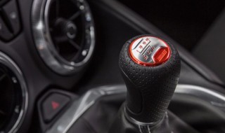 手动挡降档方法技巧 手动挡如何正确降档