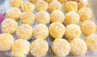 酥脆椰丝球的做法和配方（酥脆椰丝球的做法和配方视频）