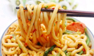 土豆粉可以怎么做来吃（土豆粉做什么好吃窍门）