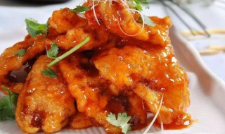 锅包肉炒汁不会软方法（锅包肉炒菜）