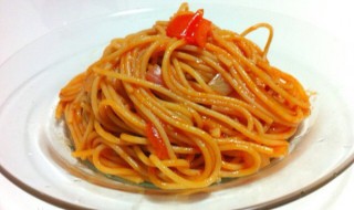 西红柿烩意大利面 西红柿番茄意大利面的做法