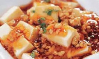 泡菜肉酱拌豆腐怎么做（泡菜豆腐五花肉的做法）