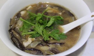 秘制白扒鲨鱼皮需要什么材料（秘制白扒鲨鱼皮需要什么材料做的）