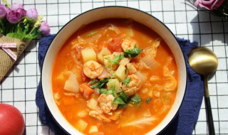 西红柿豆腐瘦身汤 减脂西红柿豆腐汤