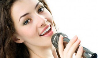 声音变好听的方法简单 如何让声音变好听?女生