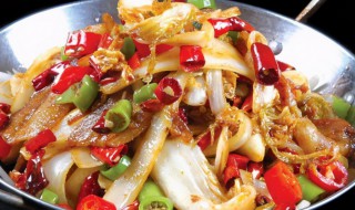 剁椒大白菜炒鱿鱼（剁椒大白菜炒鱿鱼的做法）