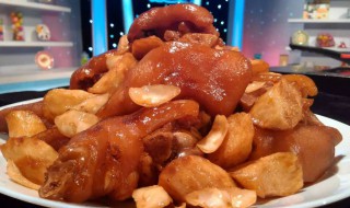 百合焖猪蹄（百合猪蹄汤的功效与反应）