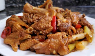 补脑的鸭子怎么做才好吃（补脑的鸭子怎么做才好吃视频）