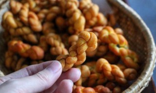 自己做小麻花做法和配方(自己做小麻花做法和配方窍门)