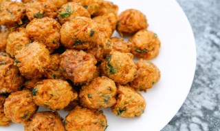 地瓜萝卜丝丸子怎么做（地瓜萝卜丝丸子怎么做才好吃）