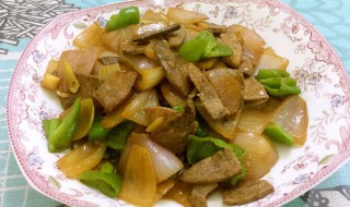 丝瓜洋葱炒肉片（丝瓜洋葱炒肉片怎么炒）