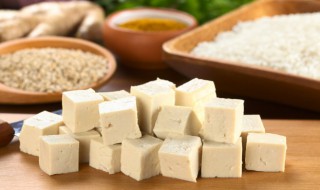 白水煮豆腐怎么做鲜嫩 白水煮豆腐怎么做好吃