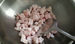 炒猪油的做法和配方 猪油如何炒