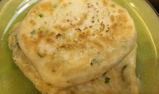 炒韭菜的烧饼做法和配方（韭菜炒烧饼的烧饼怎么做）