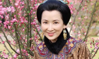 周莹的婆婆是谁演的(周莹是谁的老婆)