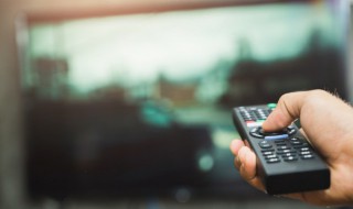 海贼王谁杀掉了泽法家人 海贼王泽法的儿子是几年死的