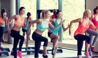 形容训练热情的成语 形容训练热情的词语