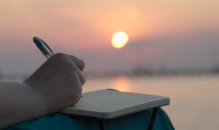 心绪不宁是什么意思 心绪不宁是什么意思呀