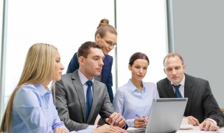 公司有管理层还有哪些层(公司管理层包括)