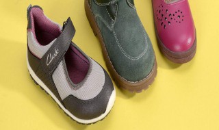 儿童穿什么鞋好（儿童穿啥鞋好）