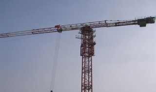 中联5610是变频塔吊吗（中联5610塔吊控制接线图）