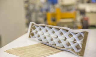 复合材料包括（复合材料包括合金吗）