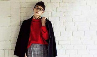 黑色外套搭什么颜色的裙子（黑色外套搭什么颜色的裙子好看）