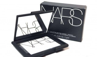 NARS蜜粉怎样用 nars蜜粉用什么取粉