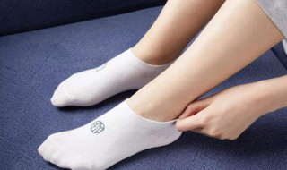半拖帆布鞋穿什么袜子（半拖帆布鞋穿袜子吗）