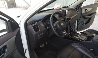 东风风光s560后杠灯灯拆卸教学（东风风光s560后杠灯的安装方法）