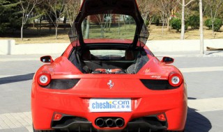 法拉利458电瓶怎么搭电（法拉利488电瓶怎么搭电）