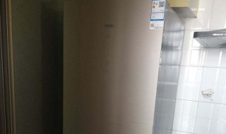 冰箱后背的小洞是干什么用的（冰箱背后小孔是什么）