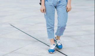 运动鞋咋穿衣服 运动鞋咋穿衣服好看