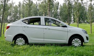 大众朗逸电瓶怎么拆下来 大众朗逸电瓶怎么拆下来图解