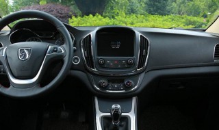 宝骏560中控锁乱跳怎么解决 宝骏560车钥匙锁车里了怎么开锁