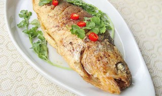 怎么做煎黄花鱼好吃又简单（煎黄花鱼的做法大全家常窍门）