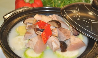 节瓜墨鱼干汤步骤（墨鱼节瓜汤有什么功效）