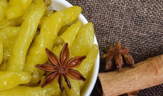 泡椒水做泡菜的步骤（泡椒水泡菜的制作方法）